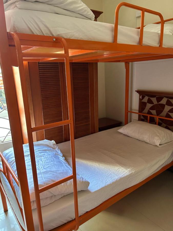 Ha Long Starlight Hostel Exterior photo